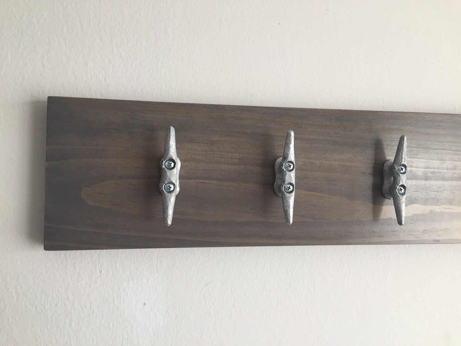 Nautical coat rack with 6 cleats