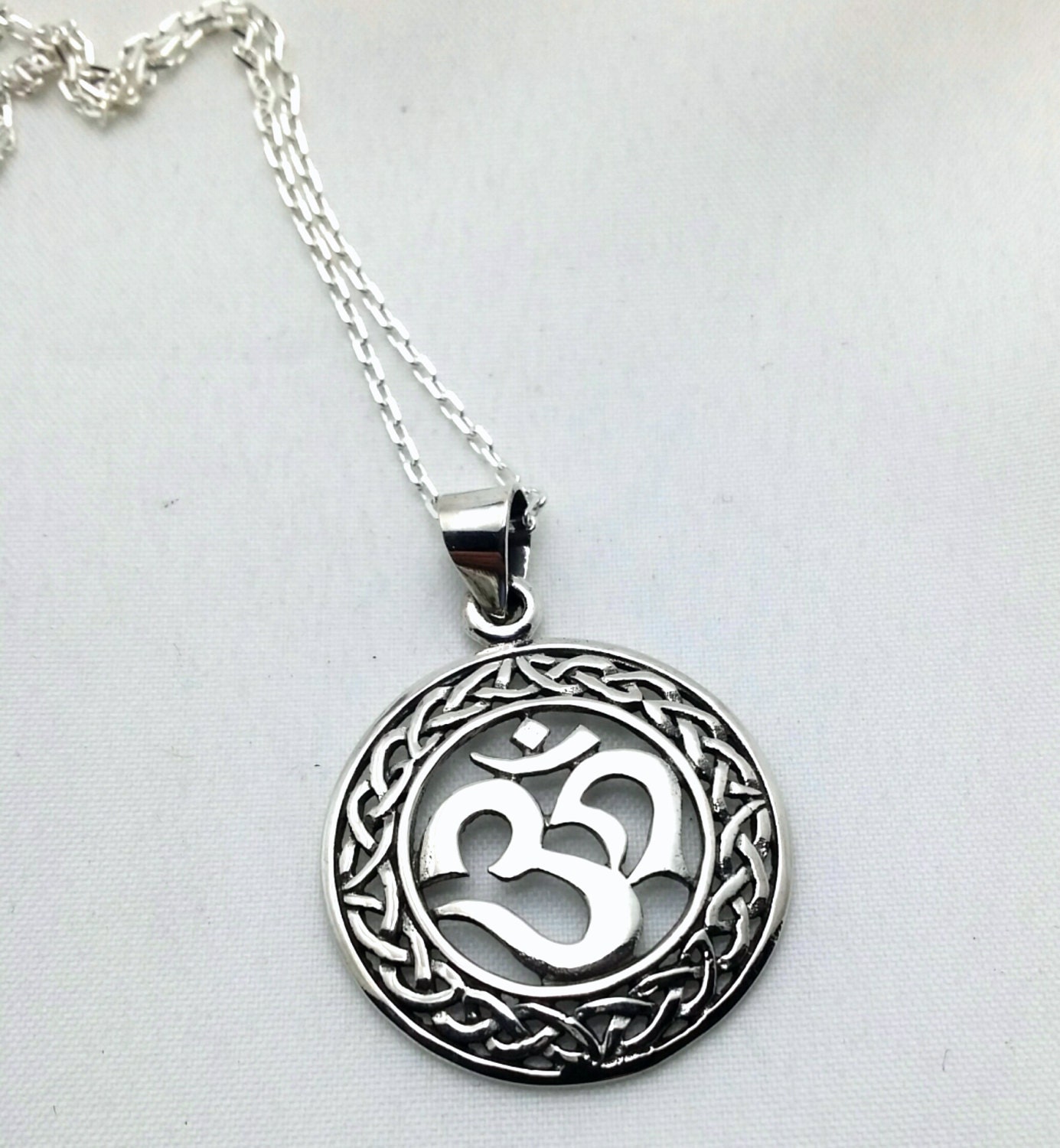 Om Pendant Necklace Elitflat Om Necklace Aum Pendant Meditation Yoga Jewelry