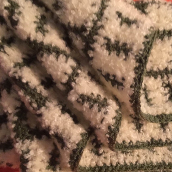 Cozy adorable baby blanket perfect for strollers or carseats