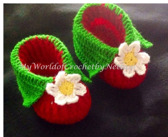 Strawberry Booties Crochet Pattern Booties for baby white