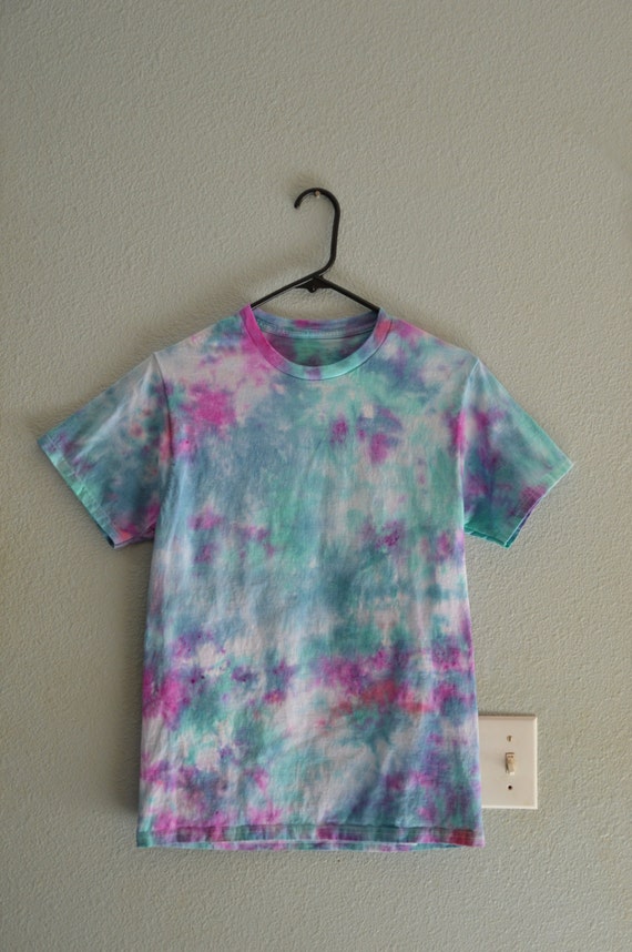 how to make a crumple tie dye shirt