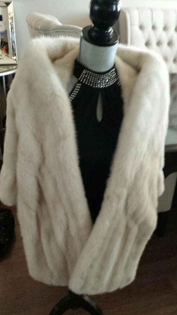 Luxury Vintage White Mink Stole Mink Cape by LuxuryVintageBride