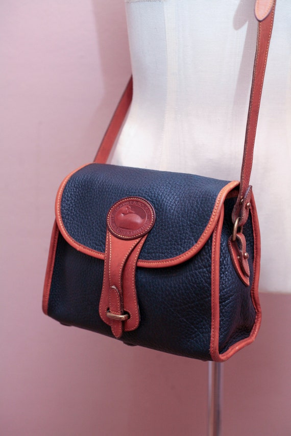 dooney and bourke navy blue purse