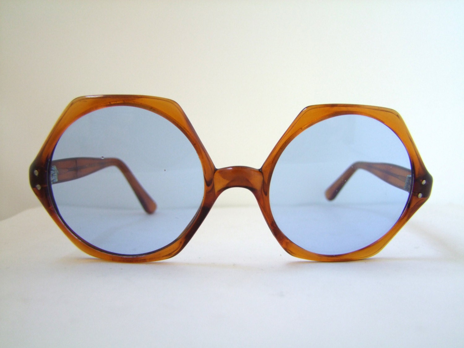 Baby Blue 1960s Sunglasses // 60s Tortoiseshell Frame Sunglasses