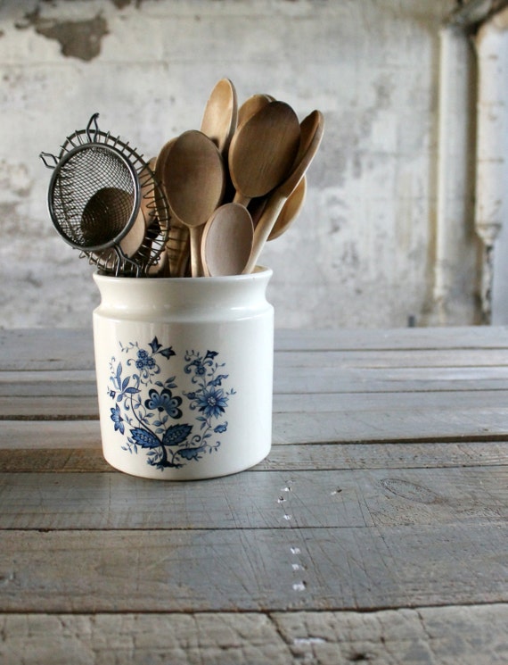 Vintage Utensil Holder By Therhubarbstudio On Etsy