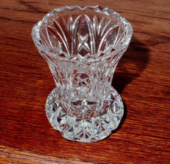 LEAD CRYSTAL TOOTHPICK Holder Glass Clear Criss Cross Fan Cut