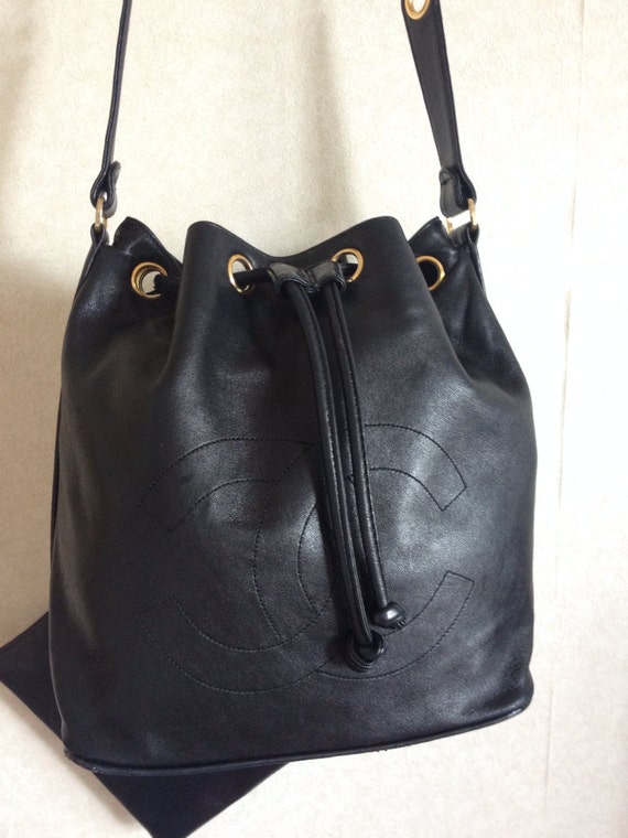 chanel hobo bucket bag