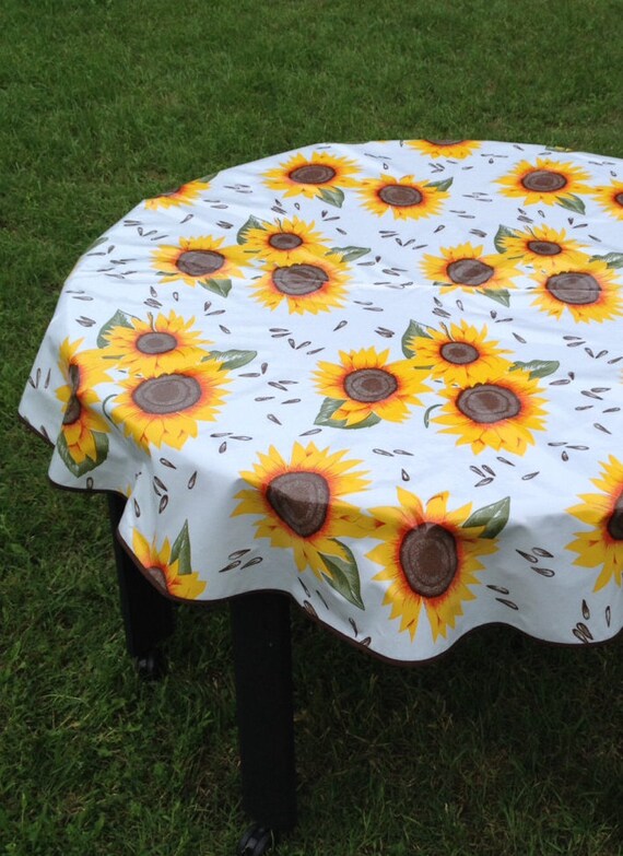 Oilcloth Tablecloth Round 60 White by notyourmamaskitchen on Etsy