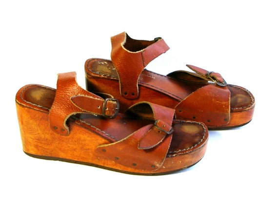 Vintage Leather Sandals 70s Leather Wedges Wood Heel Open Toe