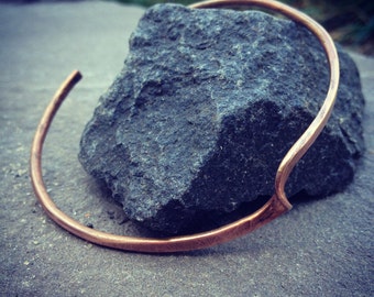 Simple swirl Copper Bracelet