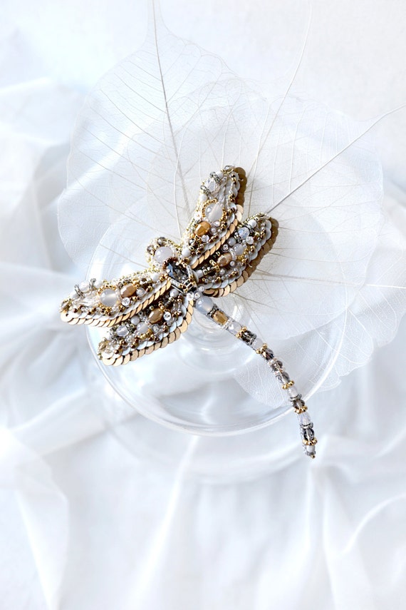 Dragonfly brooch Delicate embroidery Handcrafted unique nature inspired OOAK designs jewelry Luxury anniversary gift for her, Dragonfly art
