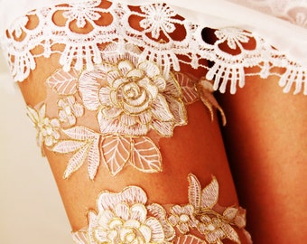 Wedding Garter Set Bridal Garter Set - Rose Gold Ivory Lace Garters - Keepsake Garter Toss Garter Belt Prom Garter Rustic Boho Wedding