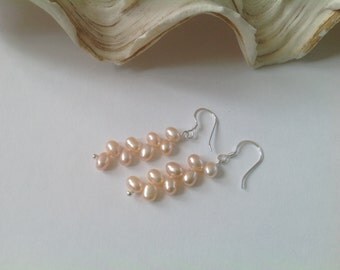 Berthe Pearl Chain Earrings Si Silver Plated