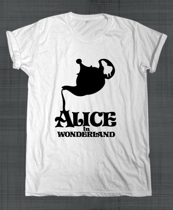 tee shirt alice in wonderland