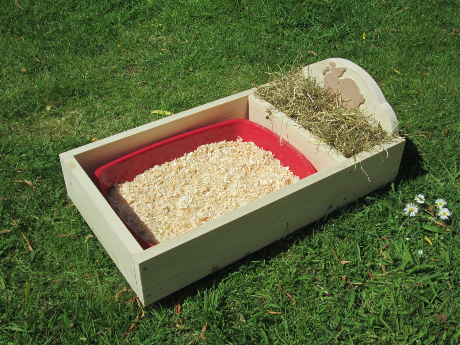 Rabbit Hay Feeder/Feeding Trough with Tray