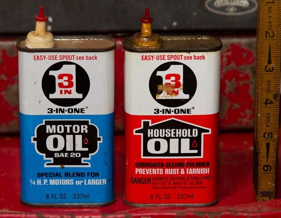 Vintage Oil Cans Vintage Motor Oil HouseHold Oil Easy Spout