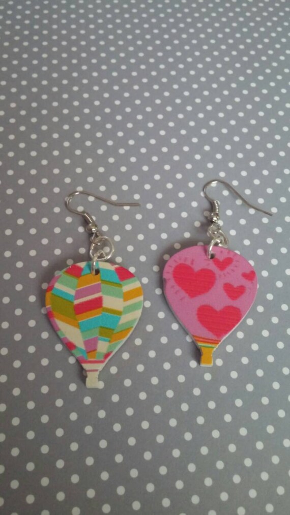 Reversible hot air balloon earrings by lemOnducks on Etsy