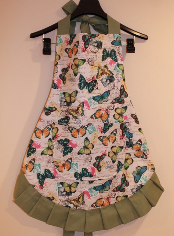 Items similar to Reversible Butterfly Apron With Ruffles on Etsy