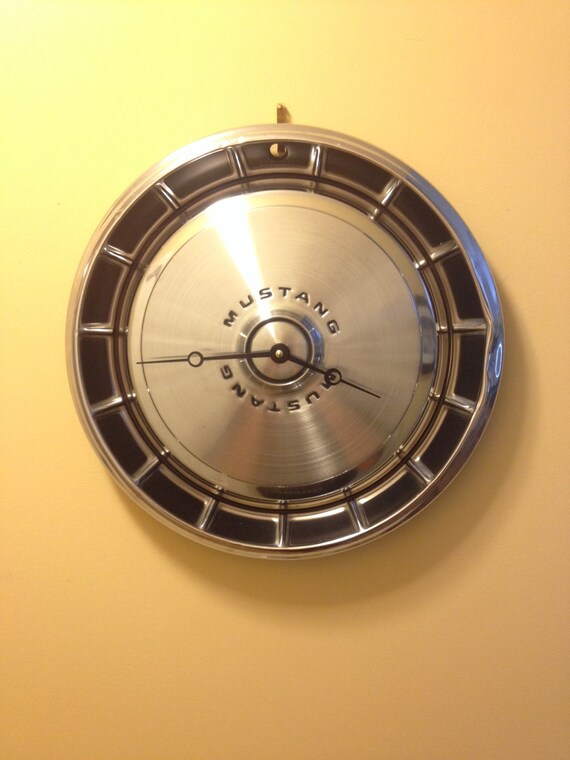 Vintage Hubcap Clocks