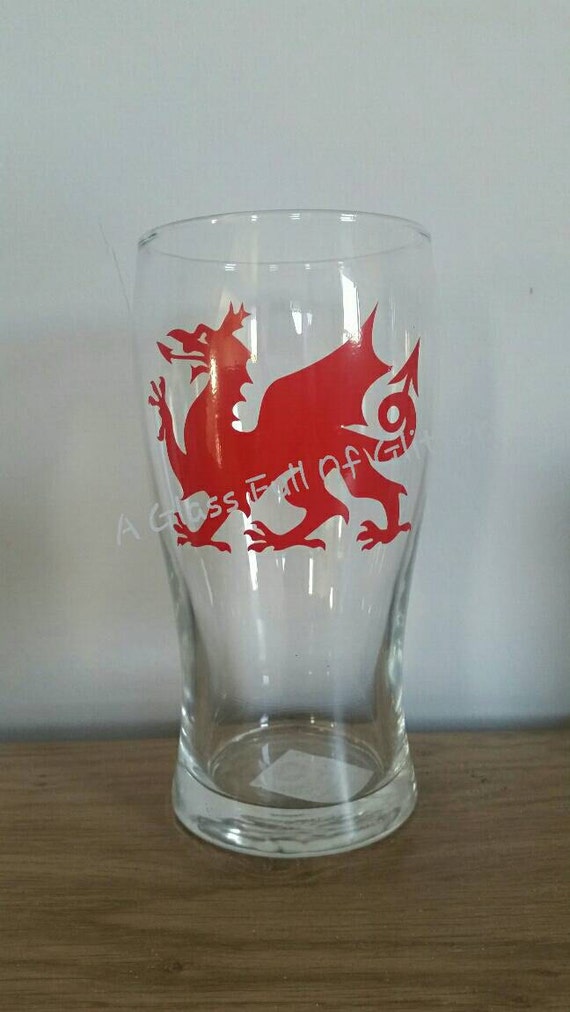 Welsh Dragon pint glass