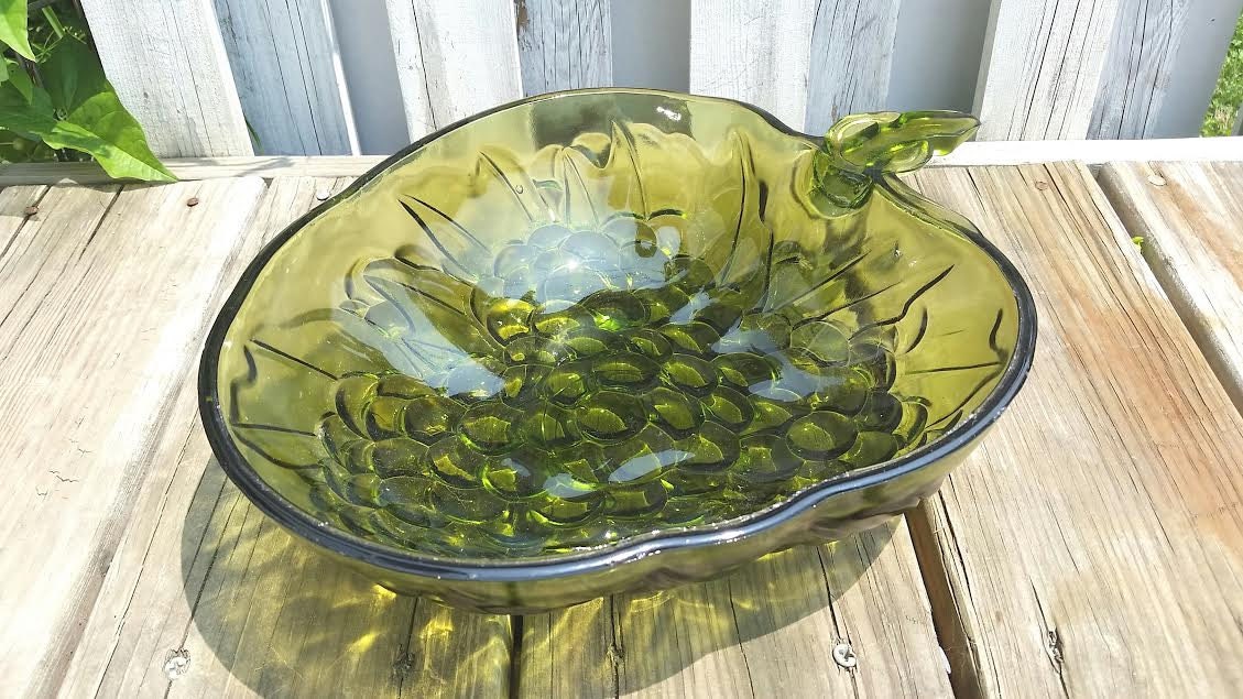 Large Vintage Depression Glass Olive Green Grape Serving Bowl Haute Juice
