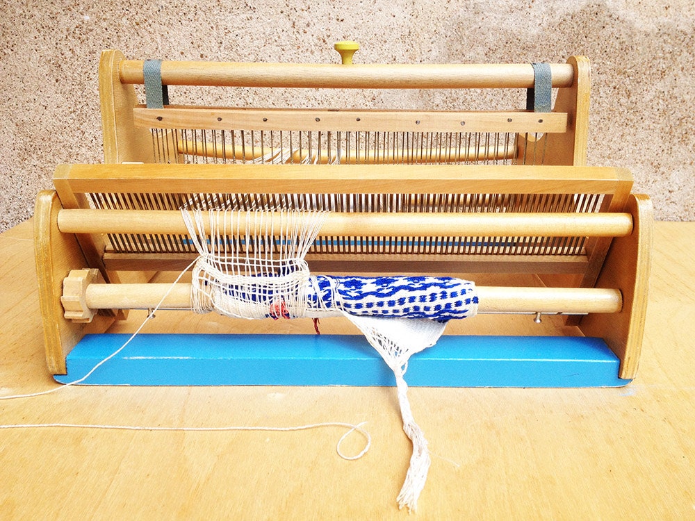 Wooden Weaving Loom Kids Weaving Loom Vintage by VintagePlusSoul