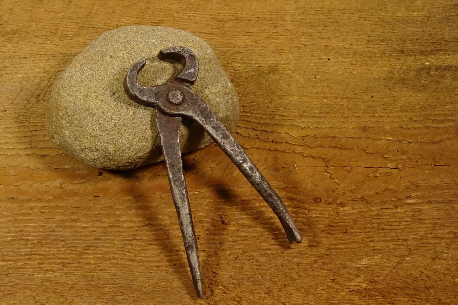 Vintage Pincer Pliers Nail puller Cobblers tool Carpenters