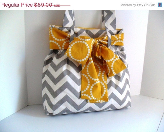 Sale Large Bow Handbag Made Of Chevron Fabric By Fromnancy