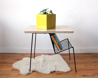 Modern Minimal Wire Metal Side Table