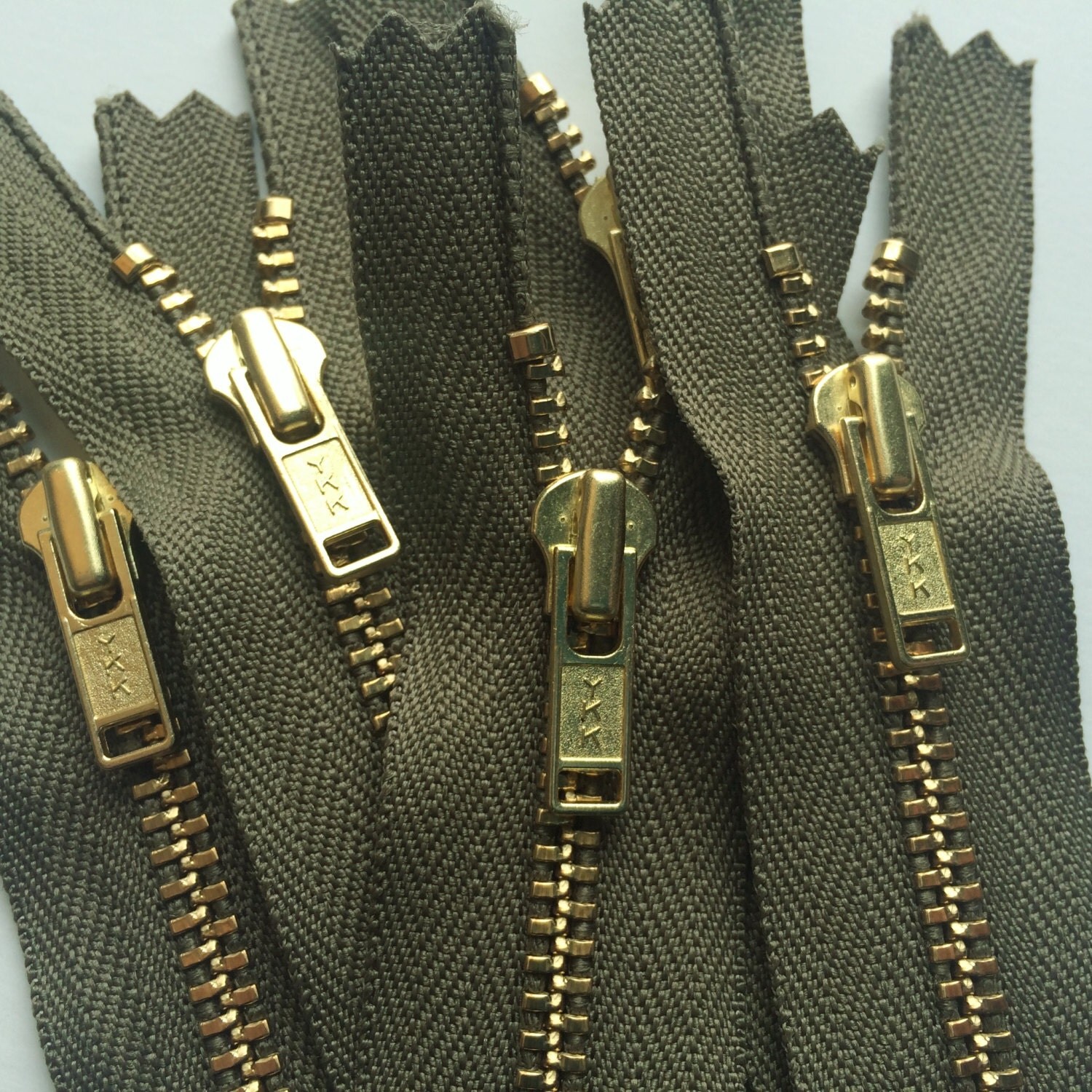 YKK Brass Metal Zippers Dark Army Green 5 Pieces Color 242
