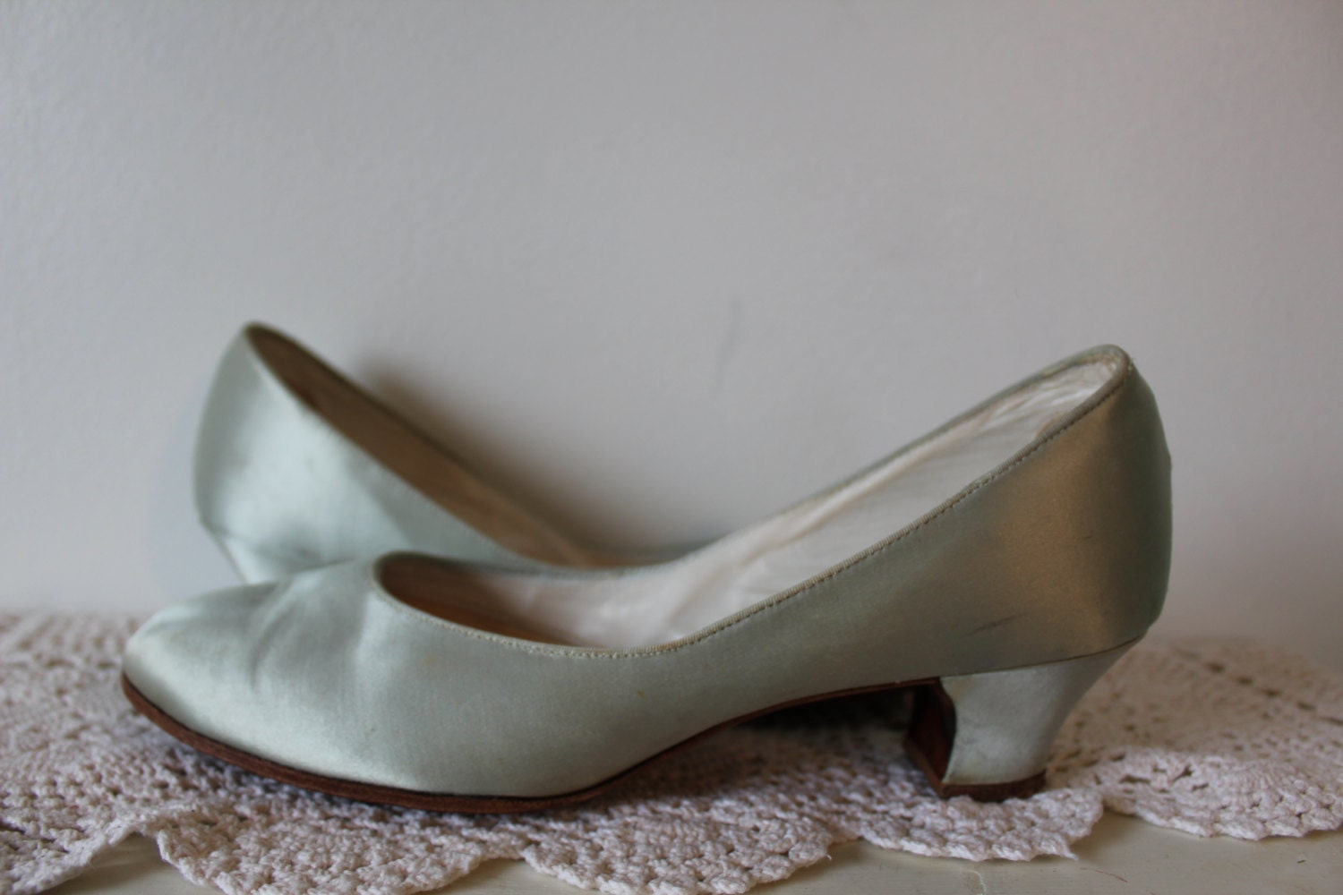 1940s Vintage Capezio Blue Satin Shoes