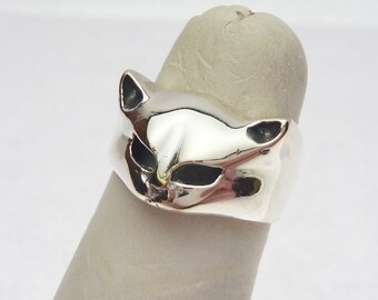 Items similar to Cat Head Ring Sterling Silver Size 4.5 on Etsy
