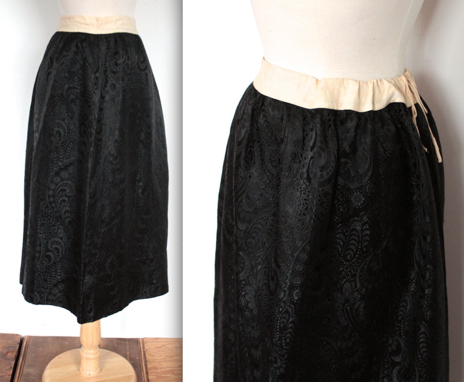 Vintage 1920's Skirt // 20s Black Paisley Brocade Satin