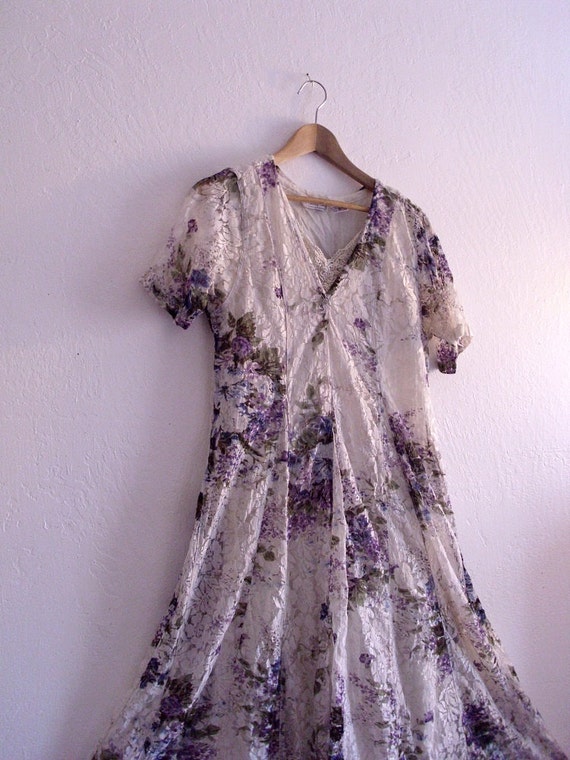 Romantic Floural white Purple Lace Maxi Dress