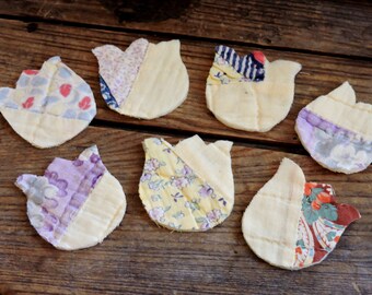 Quilted Tulip Appliques, Vintage Cutter Quilt Fabric Flower Embellishments, Sewing Craft Scrapbook Supply itsyourcountry