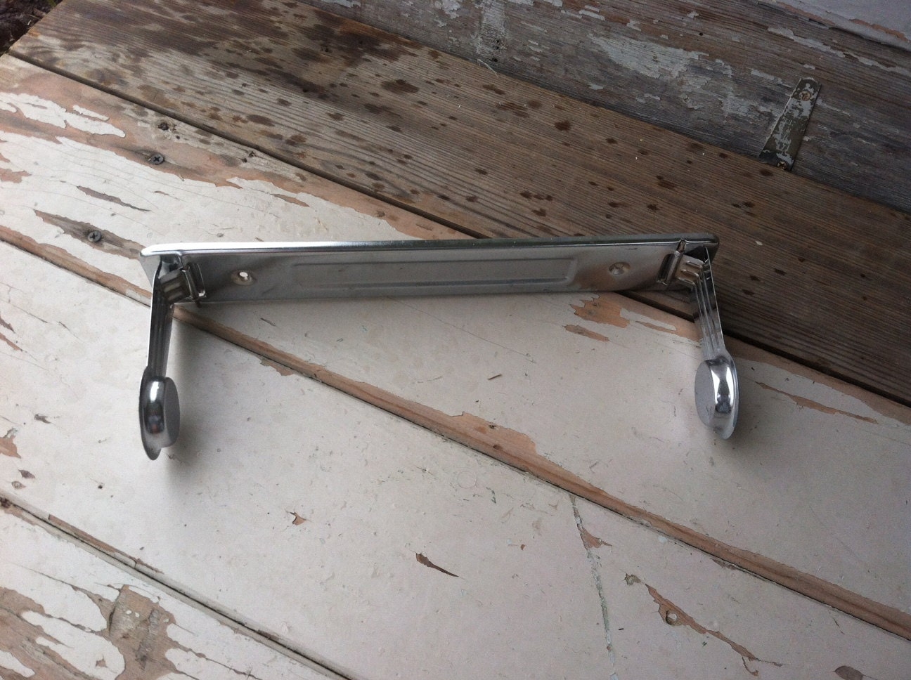 Retro Chrome Paper Towel Holder Vintage Kitchen