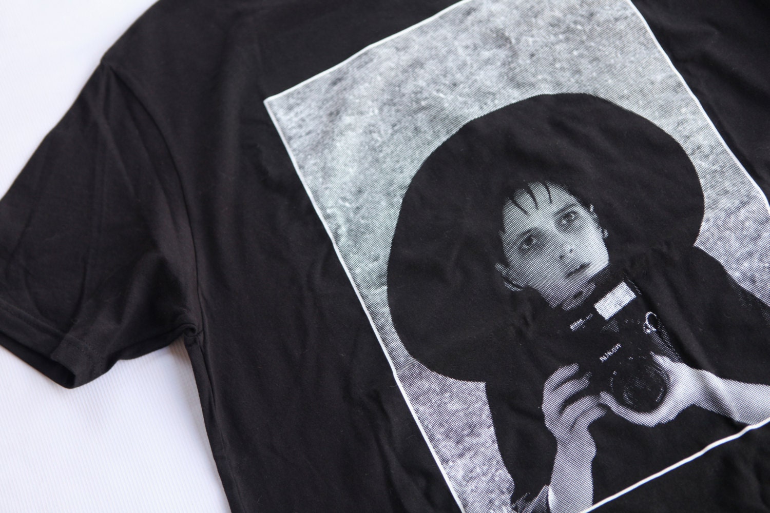 New LYDIA DEETZ Winona Ryder BEETLEJUICE T-Shirt by ...