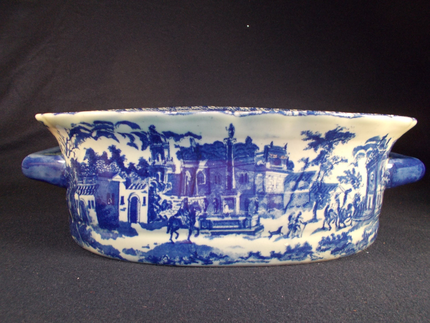 Victoria Ware Foot Bath in the Flow Blue Style by TabletopTreasure