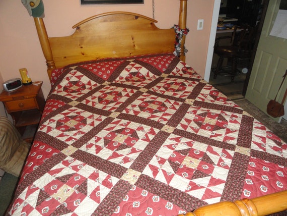 wedding ring quilt king burgandy