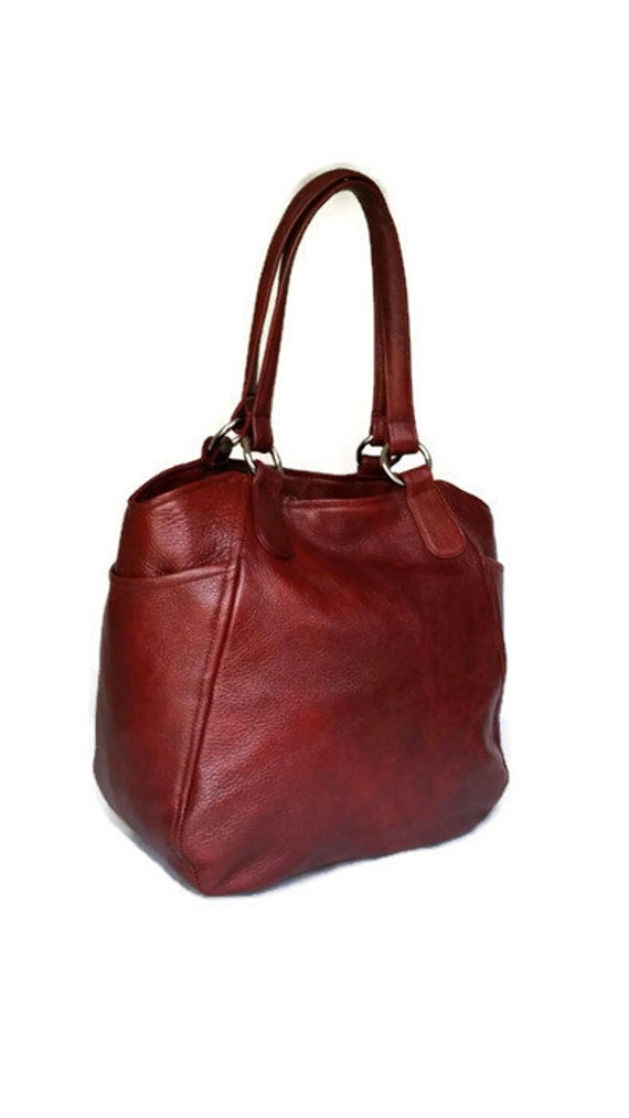 Large leather tote handbag with pockets dark red purse