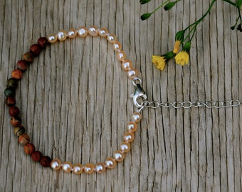 pretty delicate stone and pearl bracelet, two toned bracelet, perfect summer bracelet