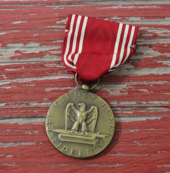 u-s-army-good-conduct-medal