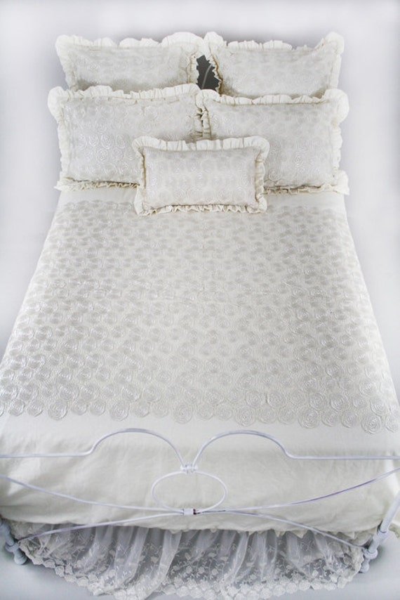 CLEARANCE LINEN LACE Queen Bedding Set Ivory Linen Lace