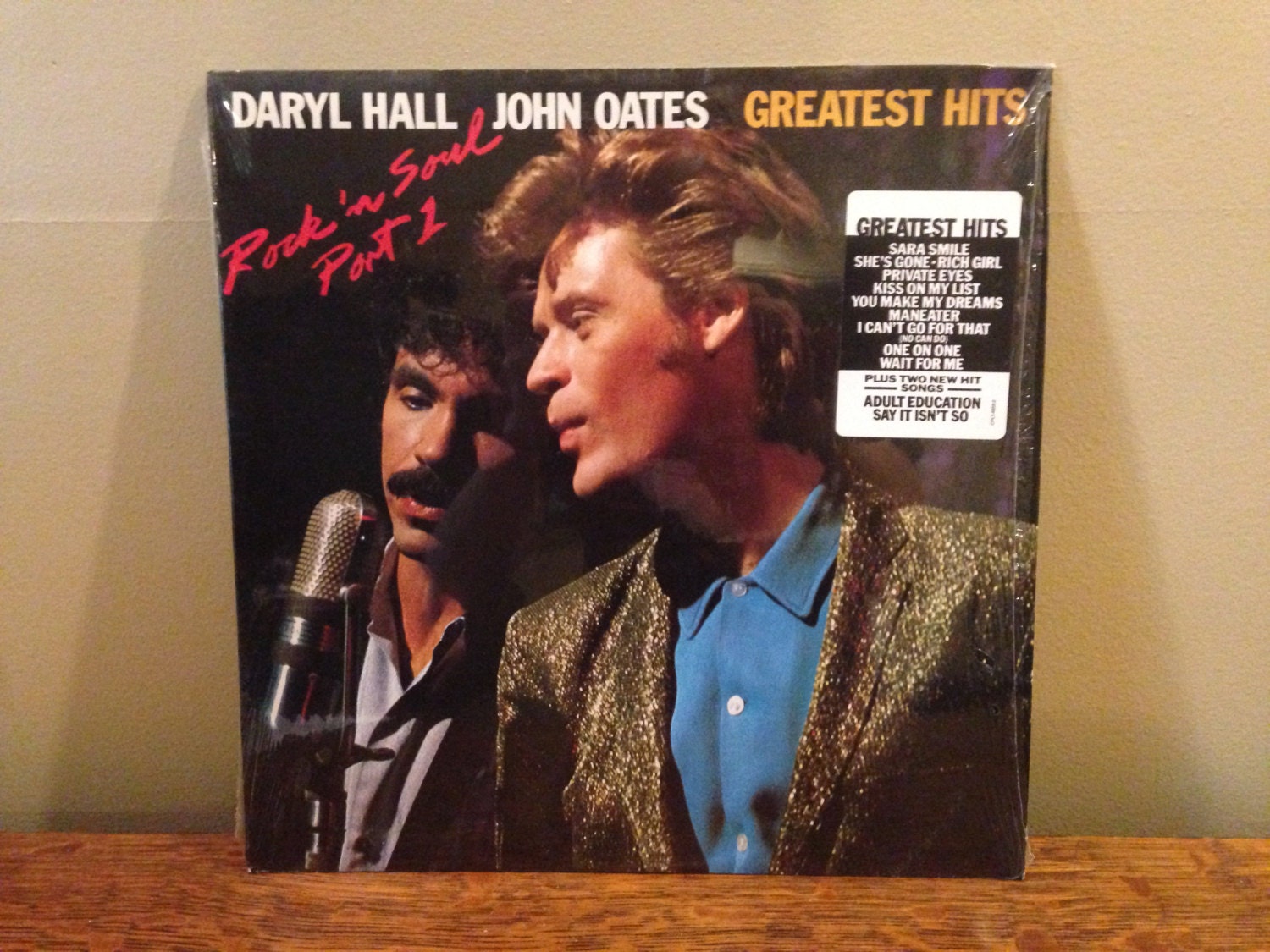 Hall and oates hit singles