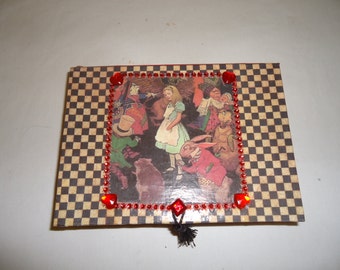 Alice in Wonderland Jewelry Box with Mirror - Alice and Friends