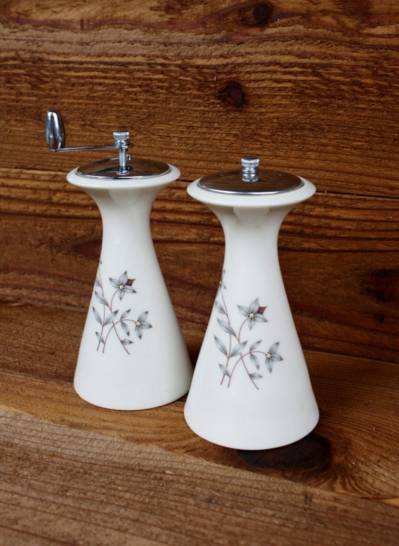 Vintage Lenox Pepper Mill and Salt Shaker