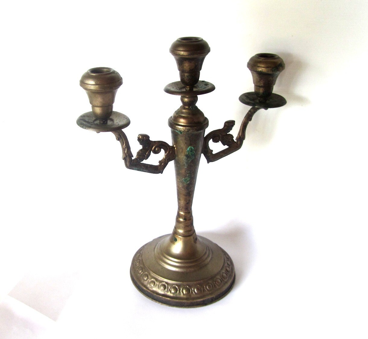 You are here The set of candlesticks are of three diffferent sizes: 12