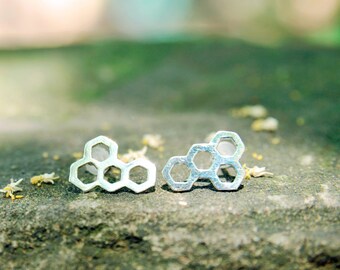 Beehive earrings Studs honeycomb earrings cute Tiny Sterling Silver Stud Earrings, fun earrings, simple everyday earrings, silver 925