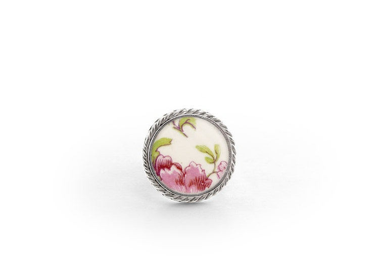 Vintage floral Ring Broken China Jewelry Porcelain by MariaLasarga