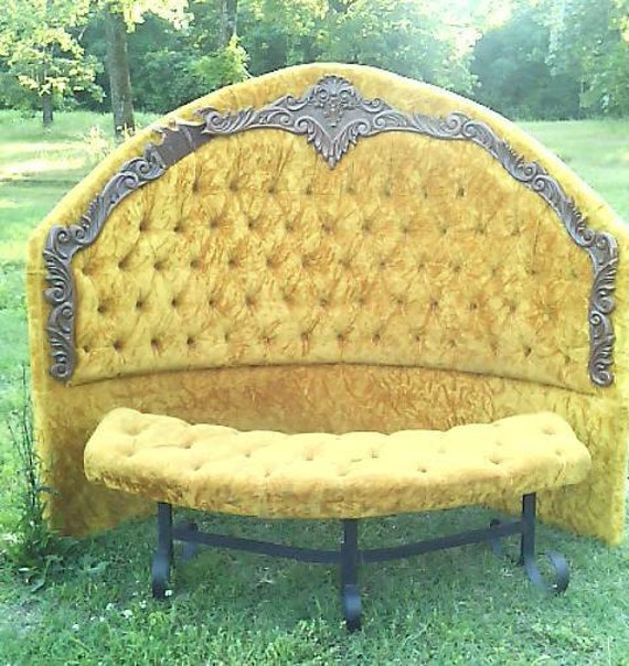 Hollywood Regency Glam Round Headboard King Size Bed Tufted Upholstery Headboard And Matching